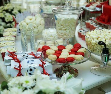 پذیرایی جشن تولد پذیرایی جشن تولد